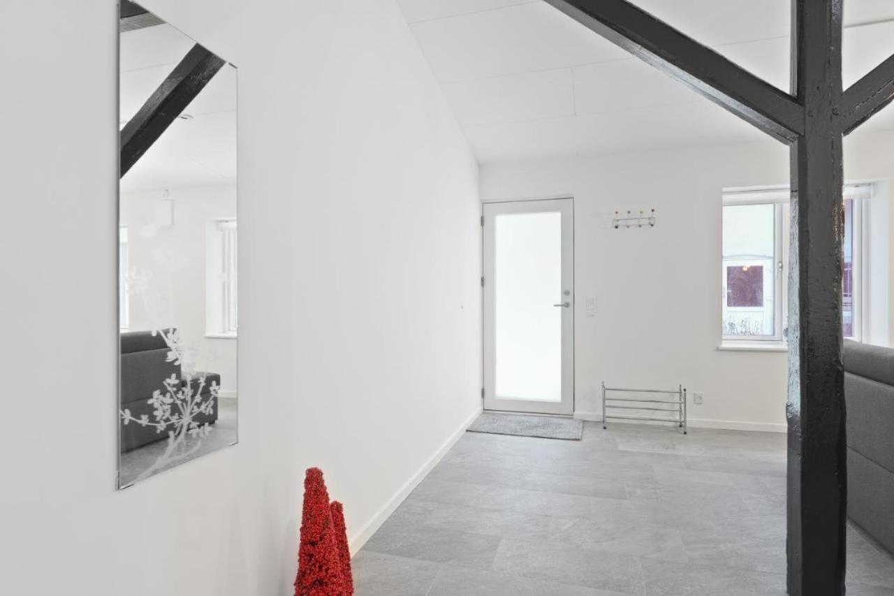 Charming - Luxurious 1 Bedroom Apartment In The Heart Of Aalborg Exterior foto